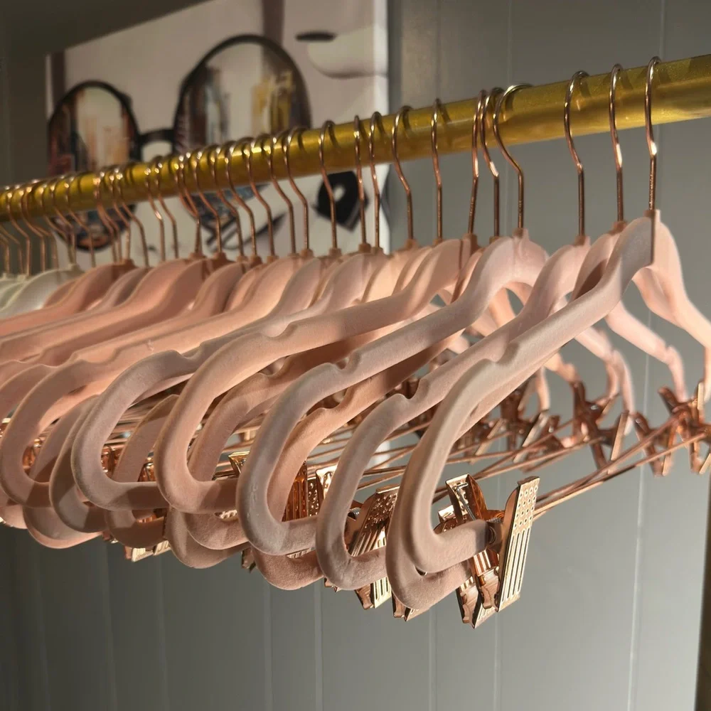 Velvet white and pink hangers.